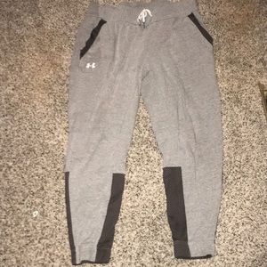 Underarmour sweatpants
